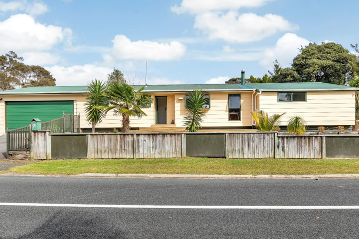Lofty Te Haumi Paihia Holiday Home