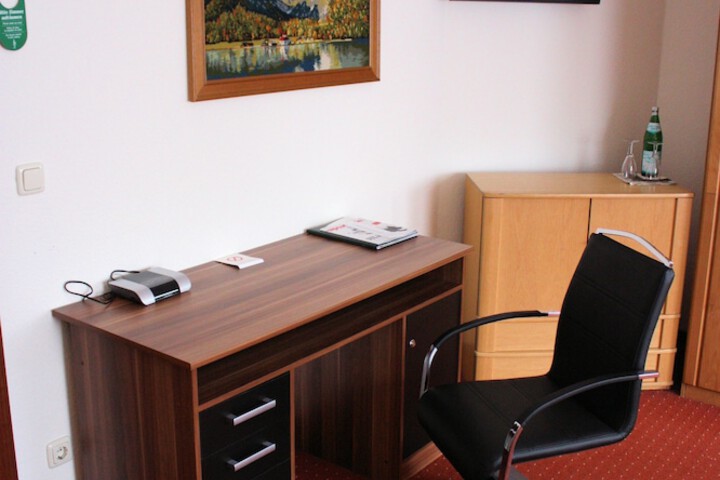 In-room business center