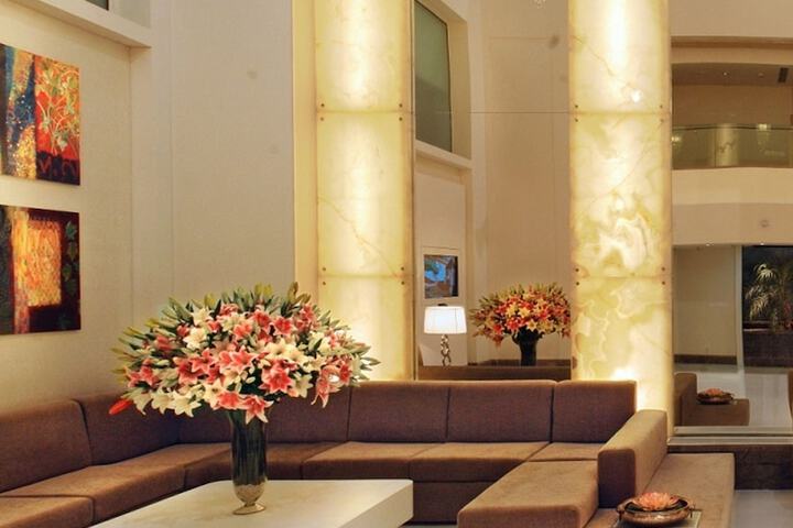 Hotel Lobby