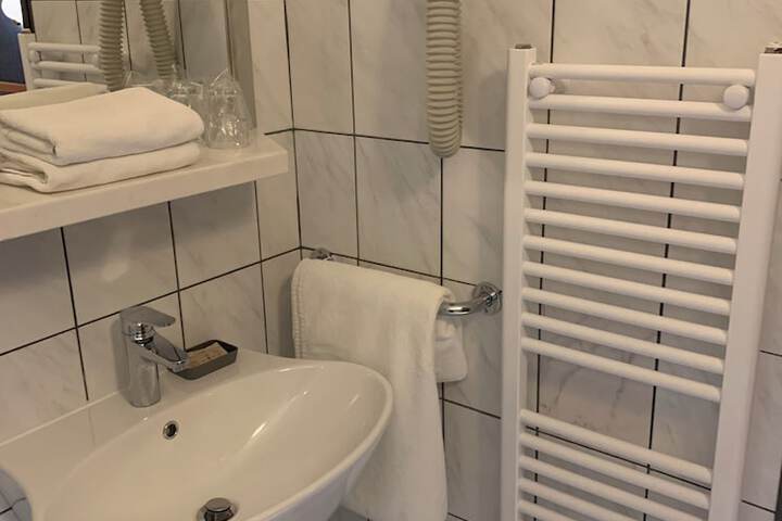 Clean Restrooms
