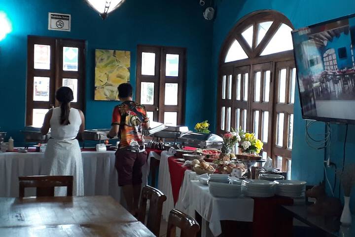 Dining 34 of 54