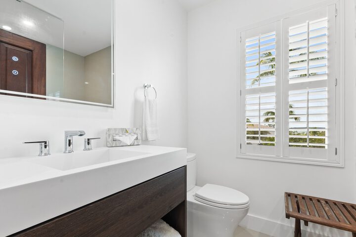 Clean Restrooms