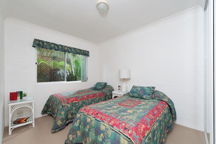 Room 5 of 22