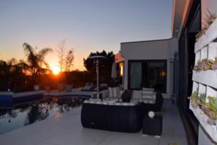 Exterior of 1026 - Beverly Hills Luxury Estate