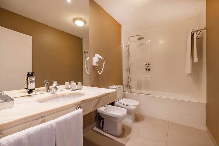 Bath Interior