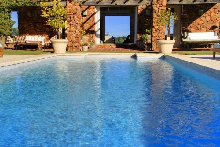 Pool 24 of 48