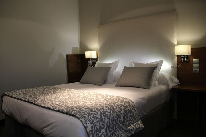Room 10 of 61