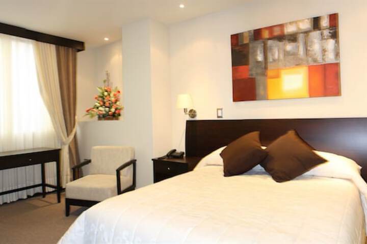 Room 8 of 62