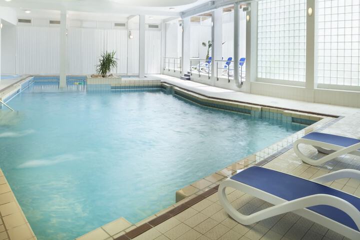 Pool 31 of 69