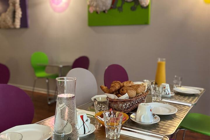 Breakfast/Coffee Service 49 of 51