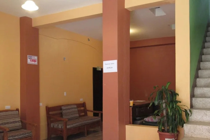 Room 9 of 9