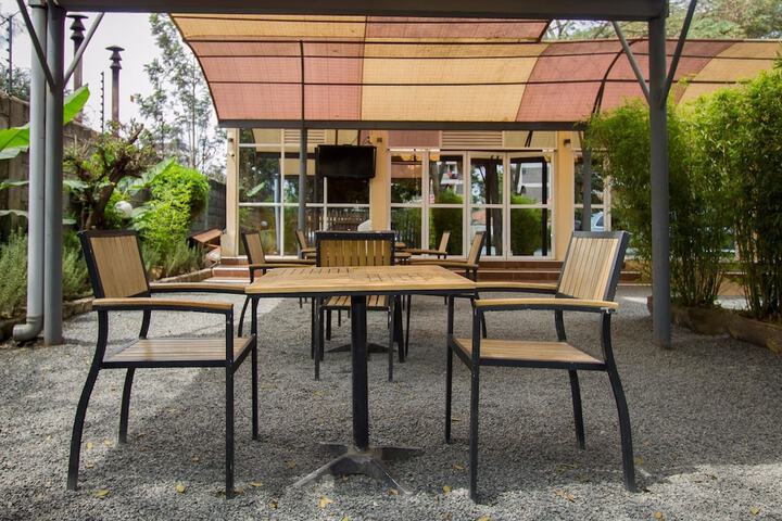Terrace/Patio 13 of 34