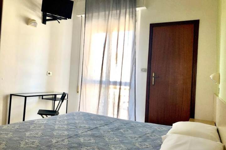 Room 14 of 41