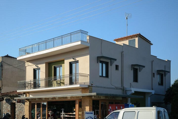 Hotel 12 of 13