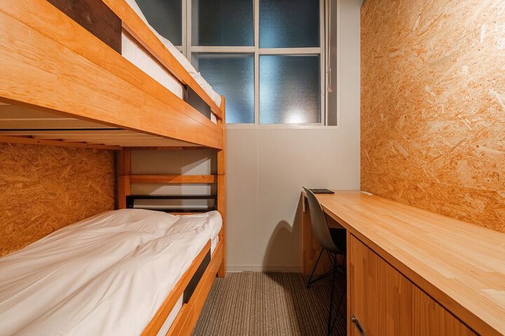 Room 80 of 139