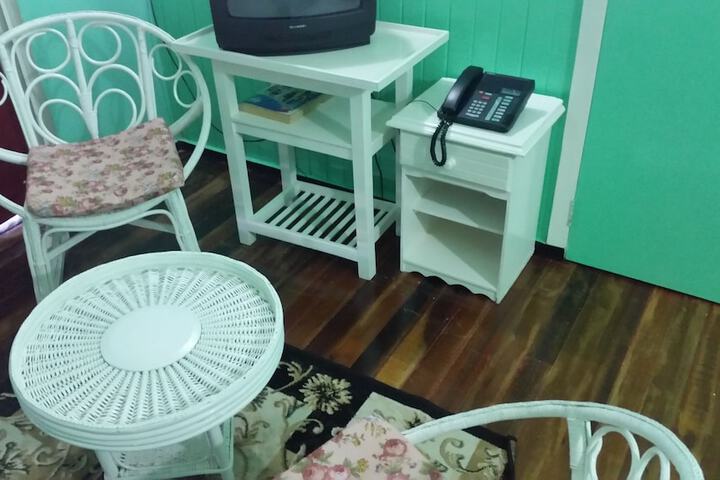 Room 19 of 46