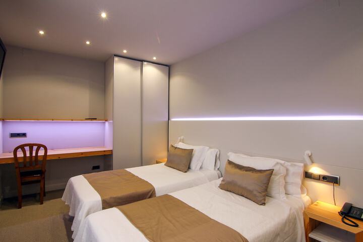 Room 12 of 58