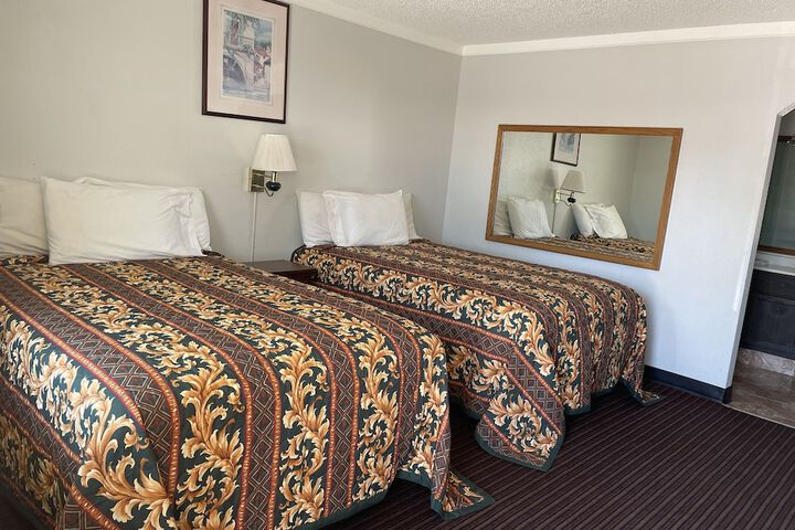 Room 3 of 42