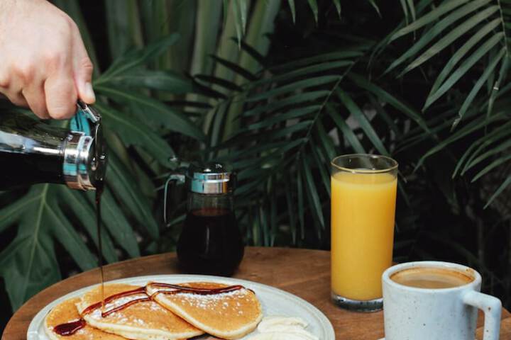 Breakfast/Coffee Service 65 of 79