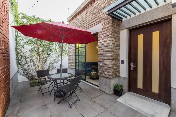 Terrace/Patio 77 of 82