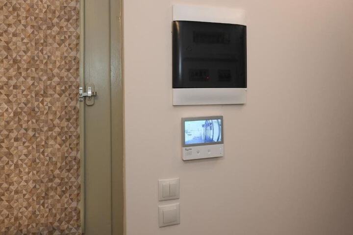 Room 5 of 79