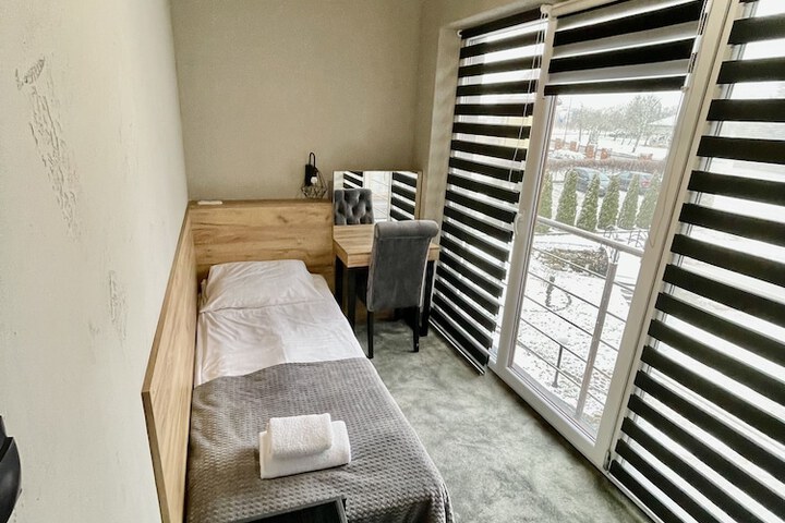 Room 53 of 110