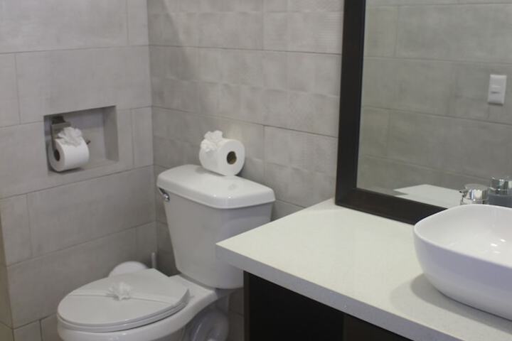 Room 44 of 67