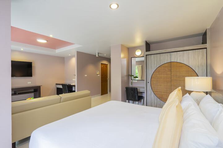 Room 40 of 111