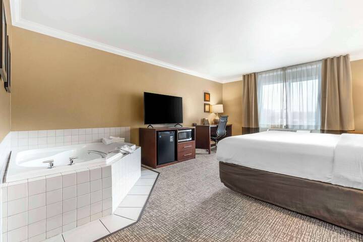 Room 12 of 62