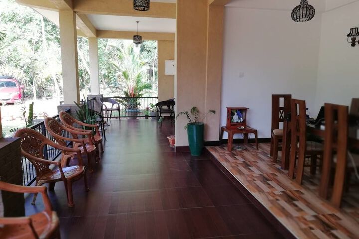 Ballroom/Hall 11 of 22