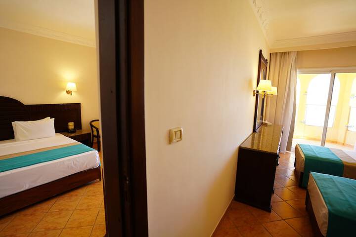 Room 20 of 110