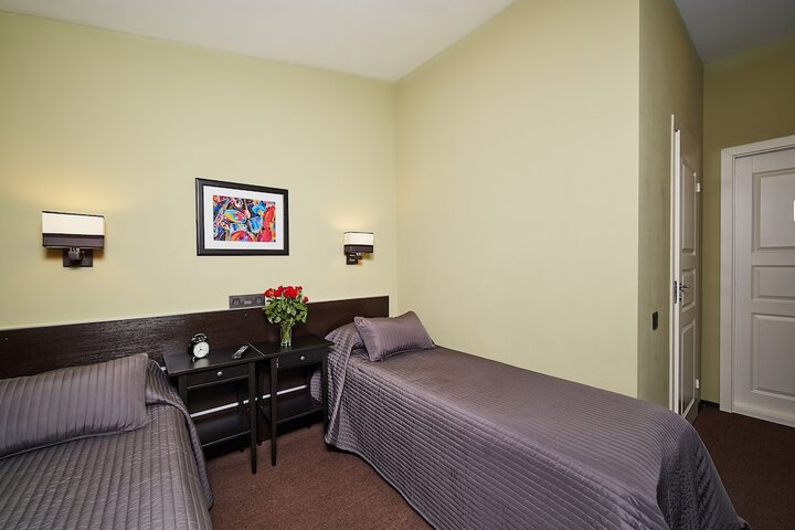 Room 25 of 78