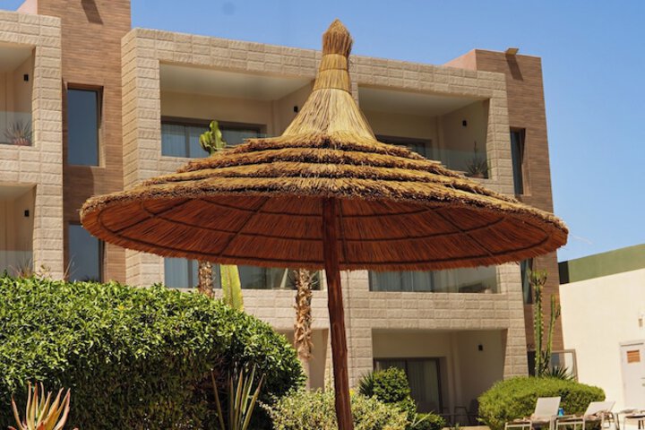 Hotel Exterior 69 of 73