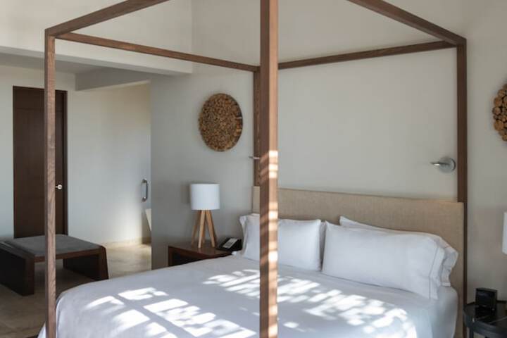 Room 7 of 119
