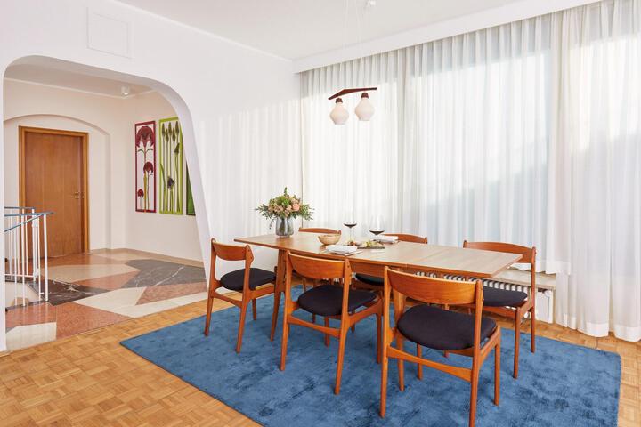 Room 16 of 82