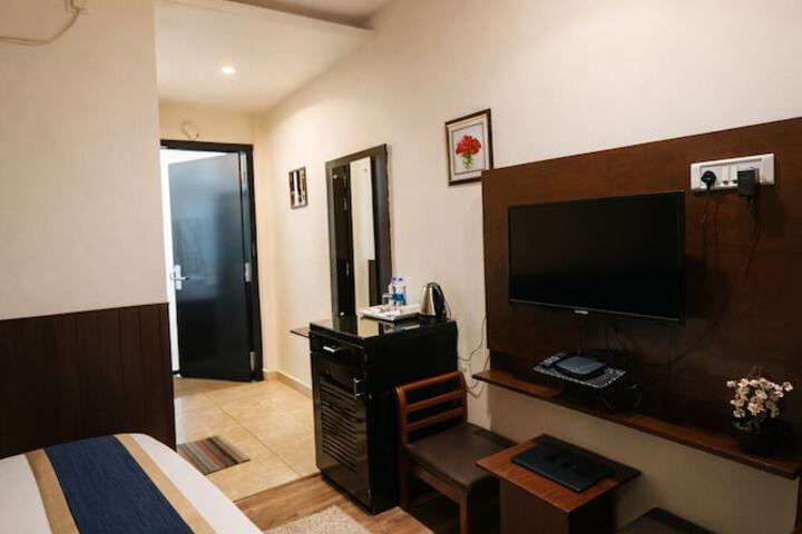 Room 18 of 75
