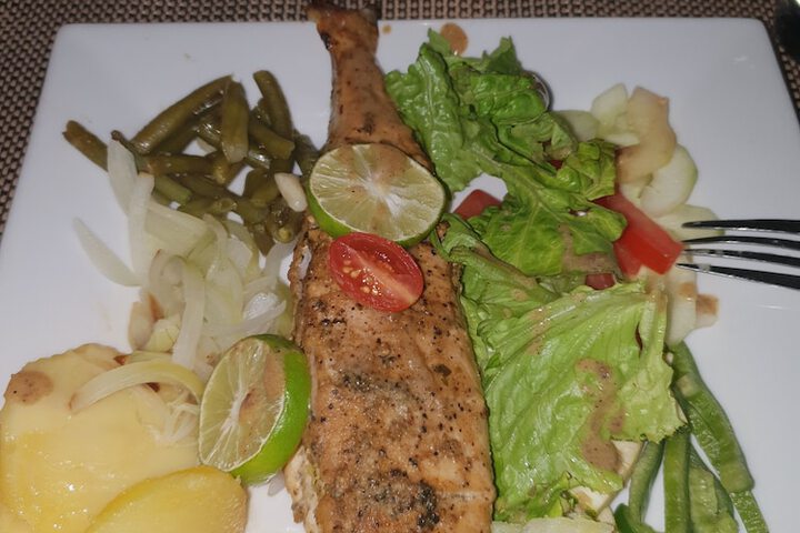 Dining 10 of 41