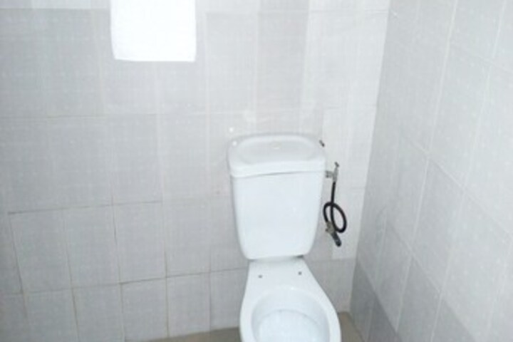 Room 3 of 12