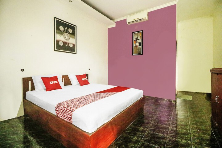 Room 10 of 25