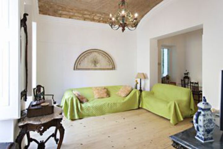 Room 20 of 25