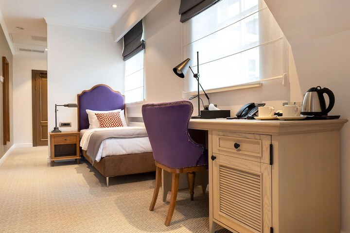 Room 56 of 116