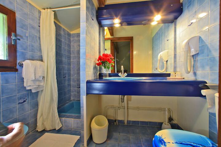 Bath Interior