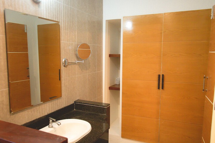 Room 69 of 142