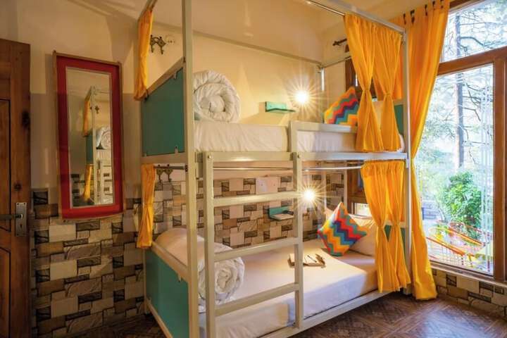 Room 30 of 70
