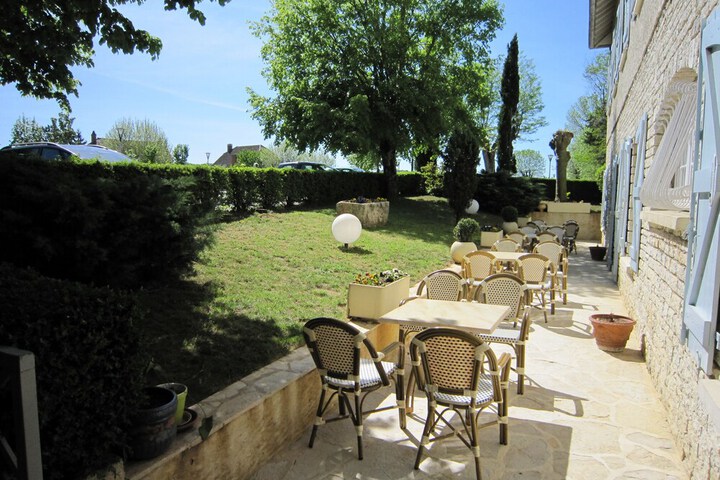 Terrace/Patio 47 of 52