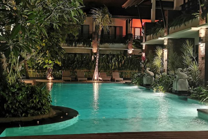 Pool 31 of 53