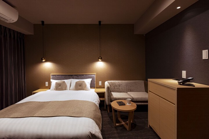 Room 15 of 47