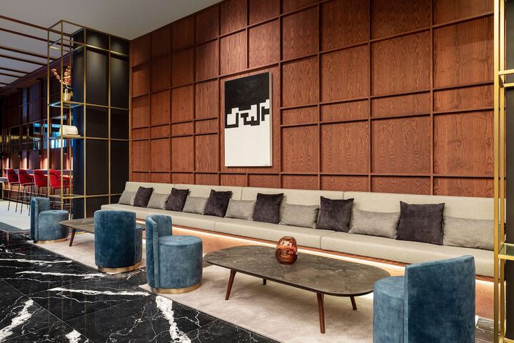 Hotel Interior 6 of 132