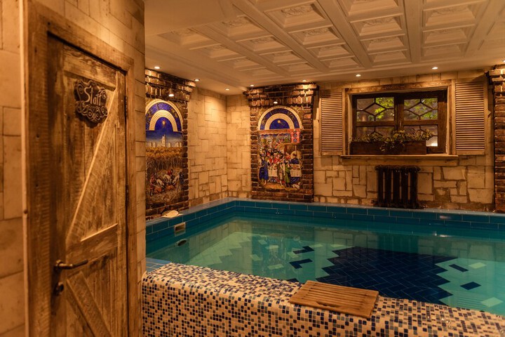 Pool 59 of 66