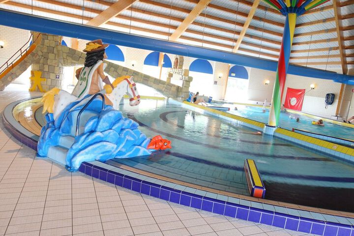 Pool 11 of 43